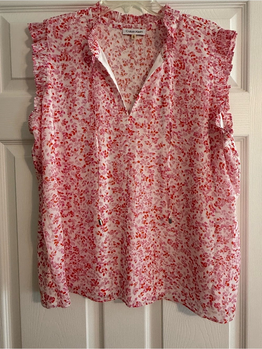Calvin Klein Sleeveless Floral Chiffon Blouse Pink & Red XL